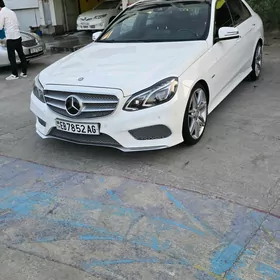 Mercedes-Benz E300 2013