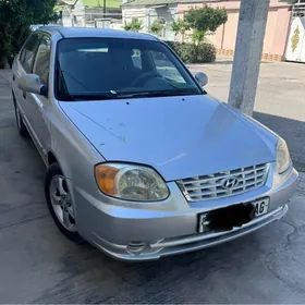 Hyundai Accent 2003