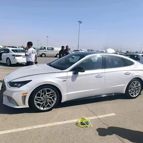 Hyundai Sonata 2021