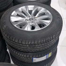 2022 RX  R18