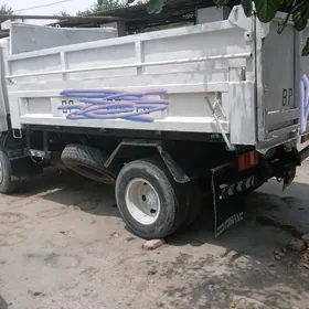 Isuzu Forward 1991
