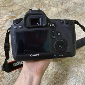 Canon EOS 6D