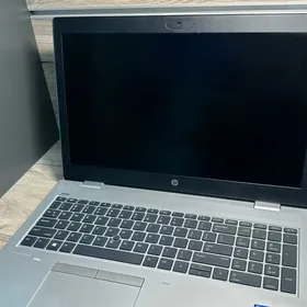 Dubay Noutbuklar   HP i7