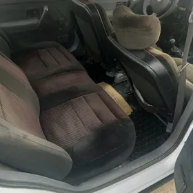 Renault Europa 19 1998