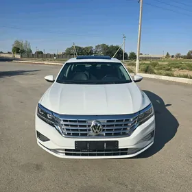 Volkswagen Passat 2020