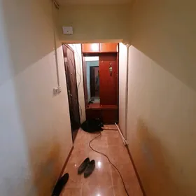 Arenda 11mkr 2kom 3etaj