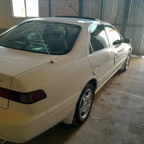 Toyota Camry 1997