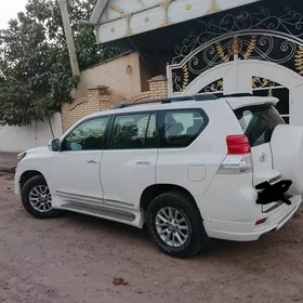 Toyota Land Cruiser Prado 2010