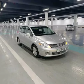 Nissan Versa 2010