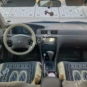 Toyota Camry 2001