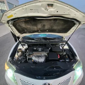 Toyota Camry 2010