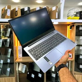 i7-13 / 16GB RAM / 512 GB SSD