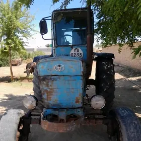 MTZ T-28 1980