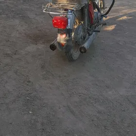 Iž Planeta 4 1990