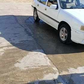 Opel Vectra 1992
