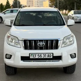 Toyota Land Cruiser Prado 2012