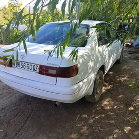 Toyota Corona 1996