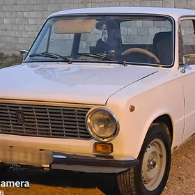 Lada 2104 1980
