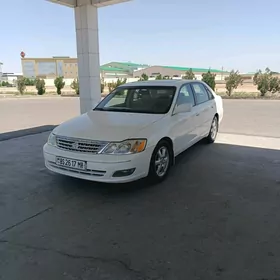 Toyota Avalon 2000