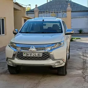 Mitsubishi Montero Sport 2019