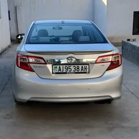 Toyota Camry 2012