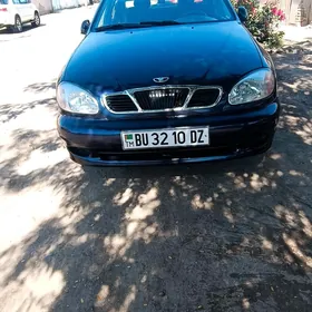 Daewoo Lanos 2002