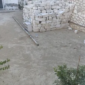 akdas