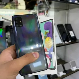 SAMSUNG A51