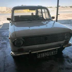 Lada 2104 1980