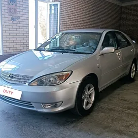Toyota Camry 2003