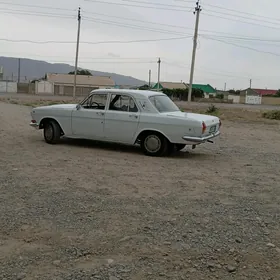 Gaz 24 1985