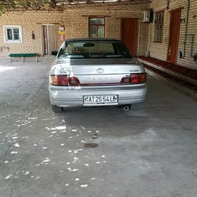 Toyota Camry 1993