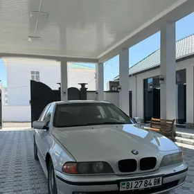BMW E39 1999