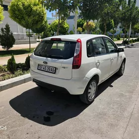 Ford Figo 2012
