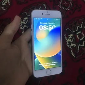 iPhone 8