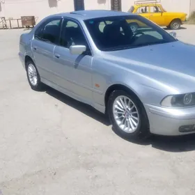 BMW E39 1998