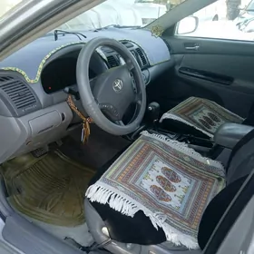 Toyota Camry 2005