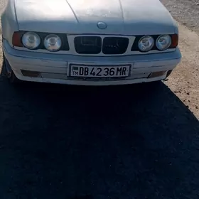 BMW 525 1992