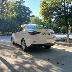 Toyota Yaris 2018