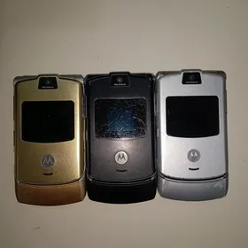 Motorola Rezr v3 