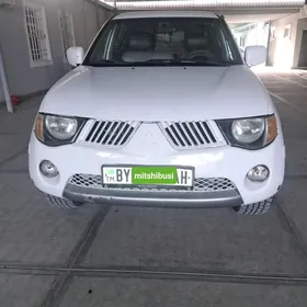 Mitsubishi L200 2008