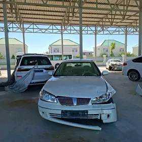 Nissan Sunny 2008