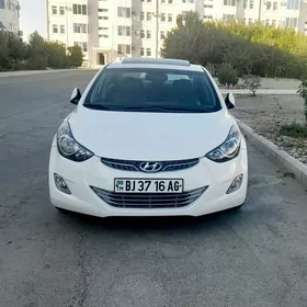 Hyundai Elantra 2011