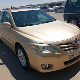 Toyota Camry 2010