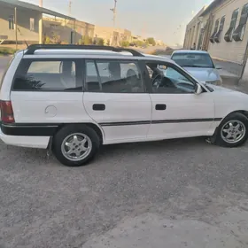 Opel Astra 1992