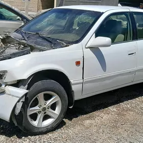Toyota Camry 1998