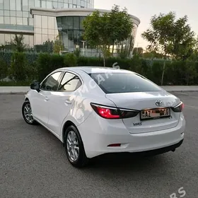 Toyota Yaris 2017