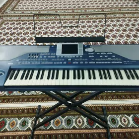 Korg PA 800