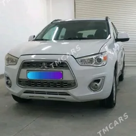 Mitsubishi Outlander 2013