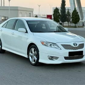 Toyota Camry 2011